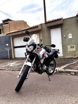 YAMAHA XTZ 250 TÉNÉRÉ YAMAHA XTZ 250 TÉNÉRÉ